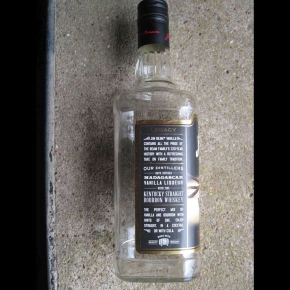 Jim Beam Vanilla Bourbon 750ml Clear Glass Bottle 3 Plastic 50ml Bottles Crafts - Picture 5 of 10